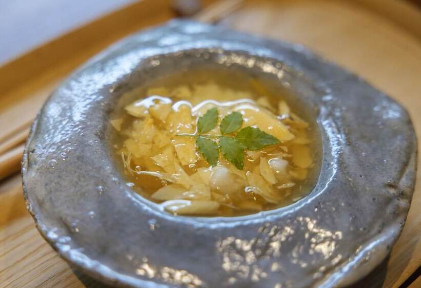 هتل Moksa Rebirth