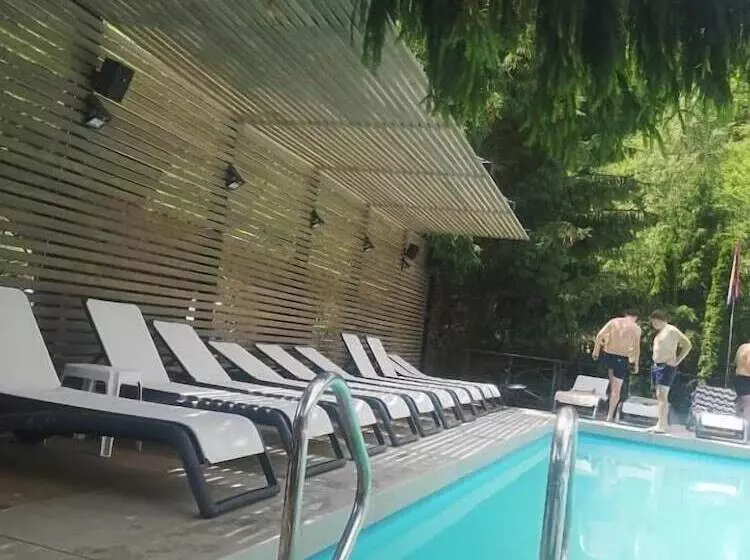 ホテル Pensiunea Mai