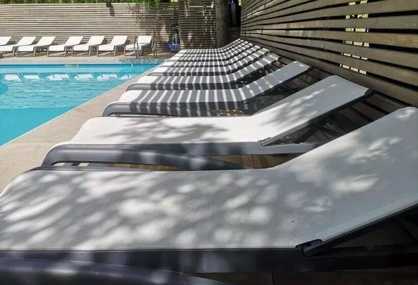 ホテル Pensiunea Mai