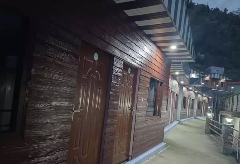 Hotelli Shivay Kingdom Eco Cottage And Huts