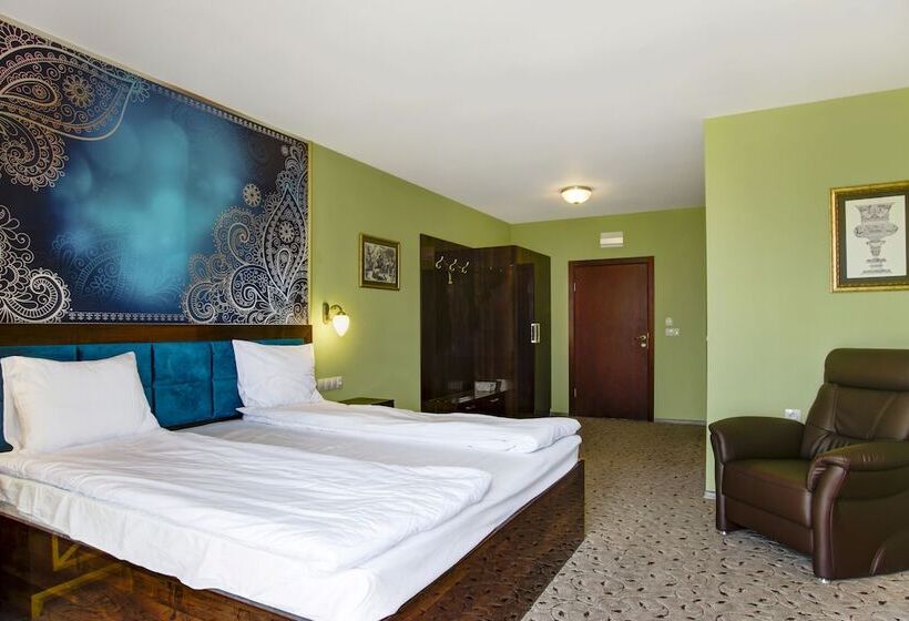 Отель Spa Alchemist Residence