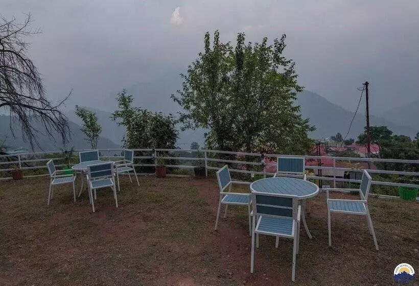 هتل White Heaven Camps