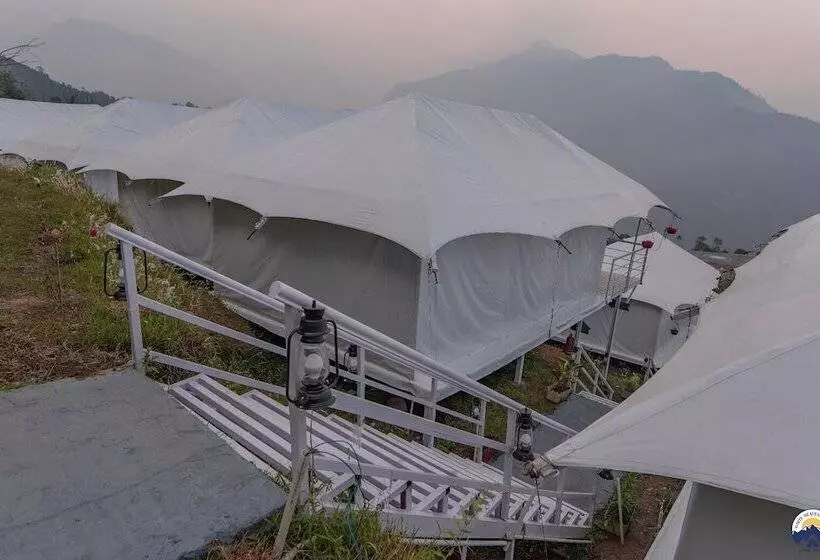 هتل White Heaven Camps