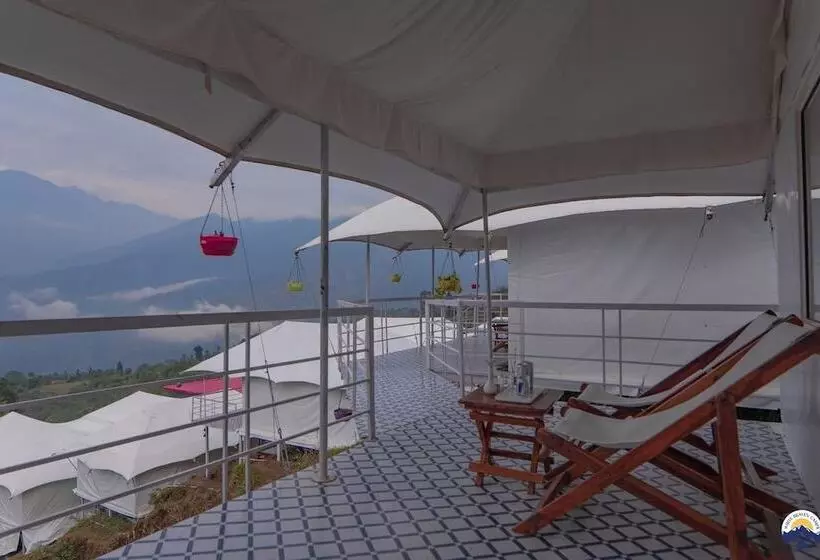 هتل White Heaven Camps