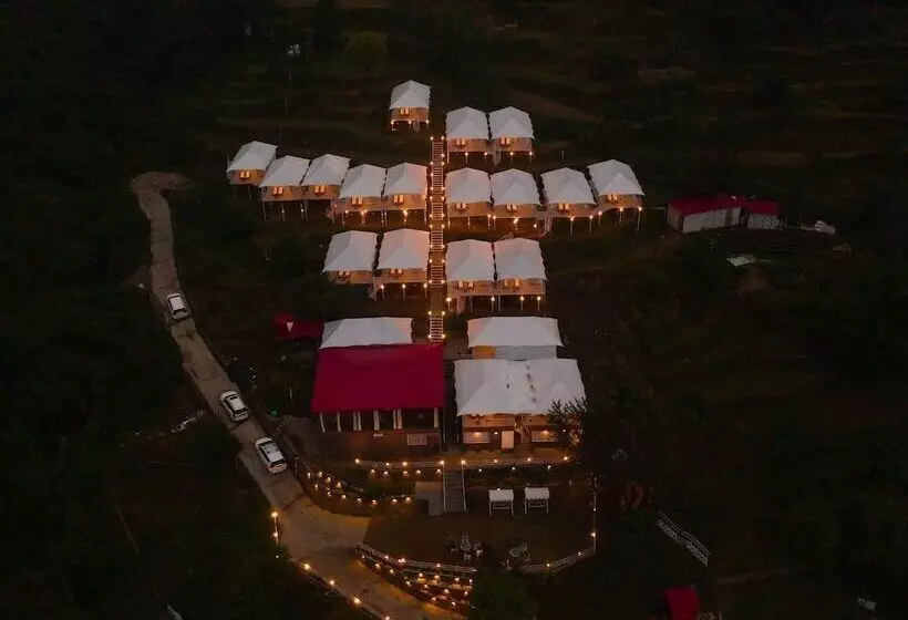 هتل White Heaven Camps