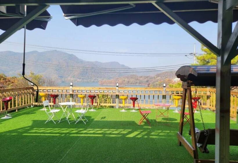 Motel Jecheon Cheongpung Bali