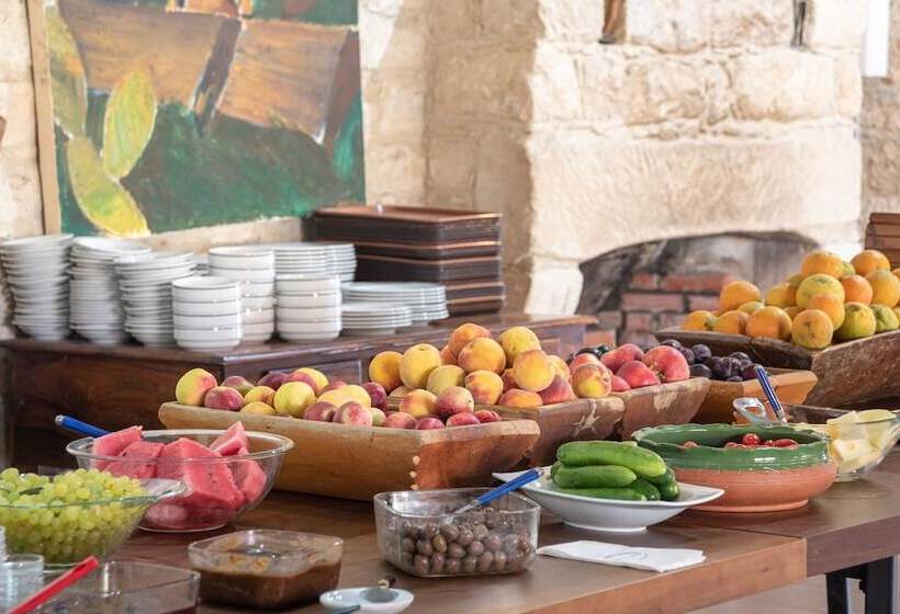 بنسيون Zoe Traditional Holiday Apartments B&b