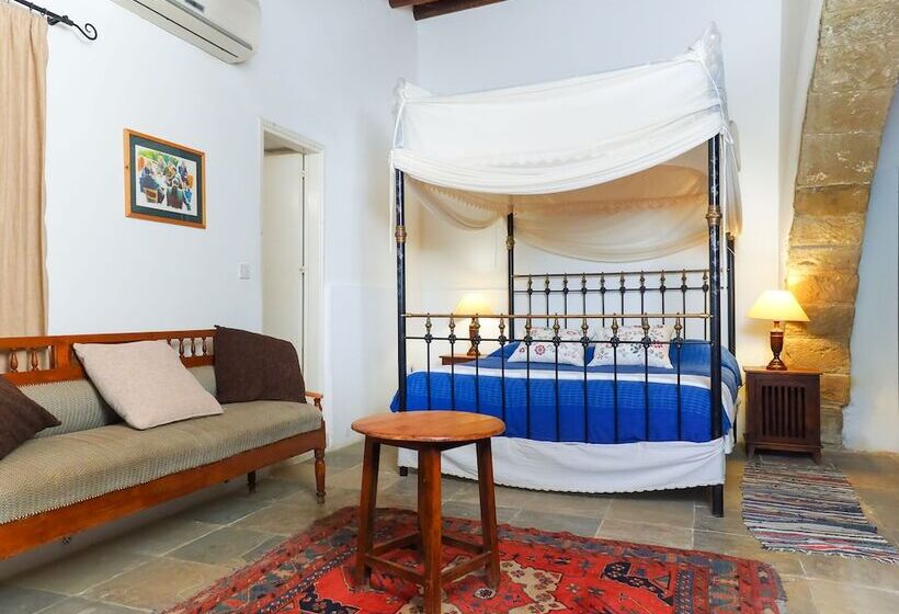 بنسيون Zoe Traditional Holiday Apartments B&b