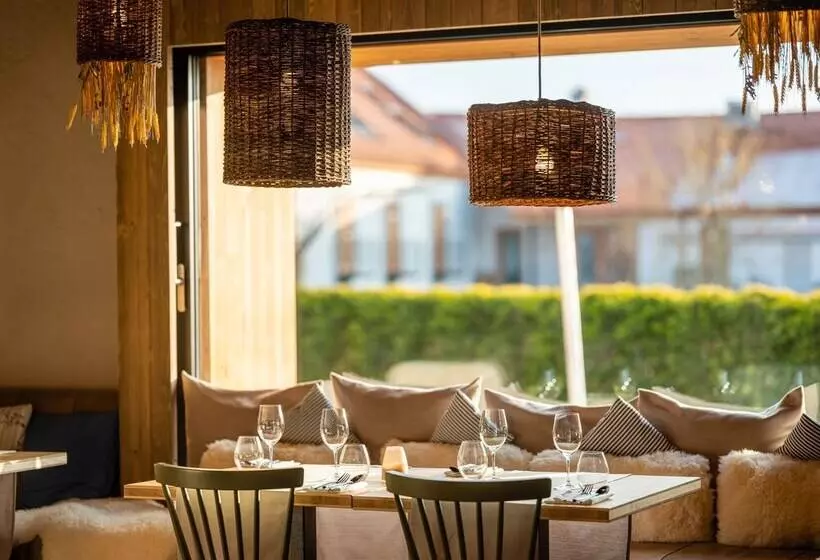 Residenssi Resort Oblik