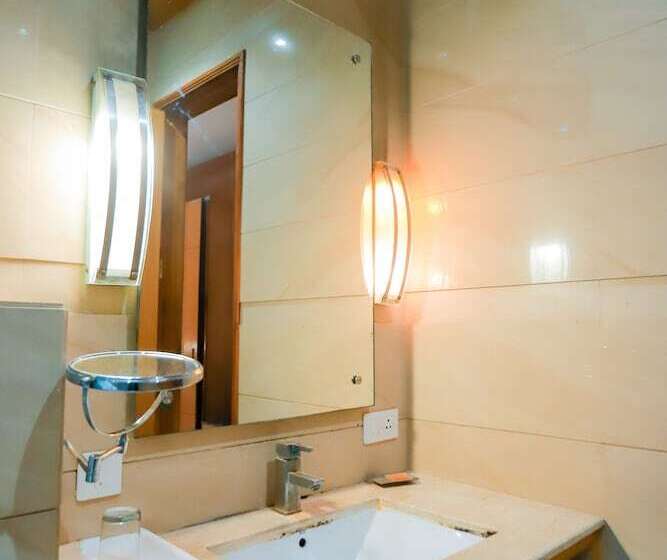 استراحتگاه Bel La Monde Hotel Nh8 At 6km From Igi Airport Delhi