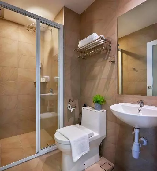 Zone Hotels, Eco Grandeur