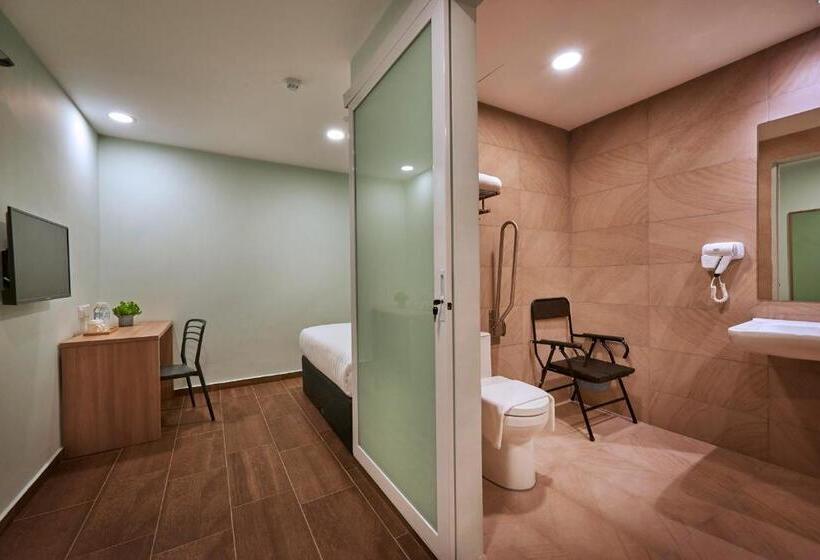 Zone Hotels, Eco Grandeur