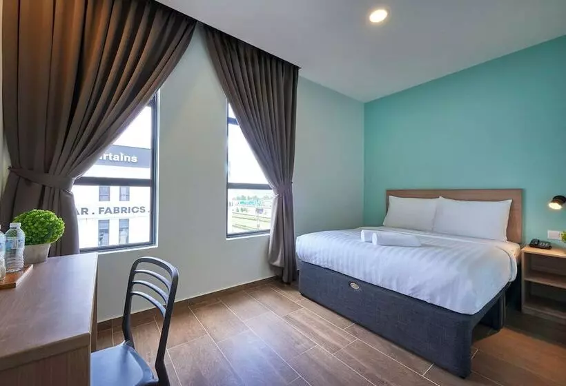 Zone Hotels, Eco Grandeur