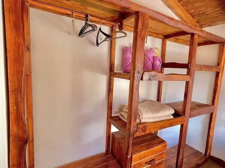 Aamiaismajoitus (B&B) Paihuen Luxury Suites