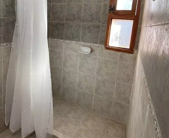 Aamiaismajoitus (B&B) Paihuen Luxury Suites