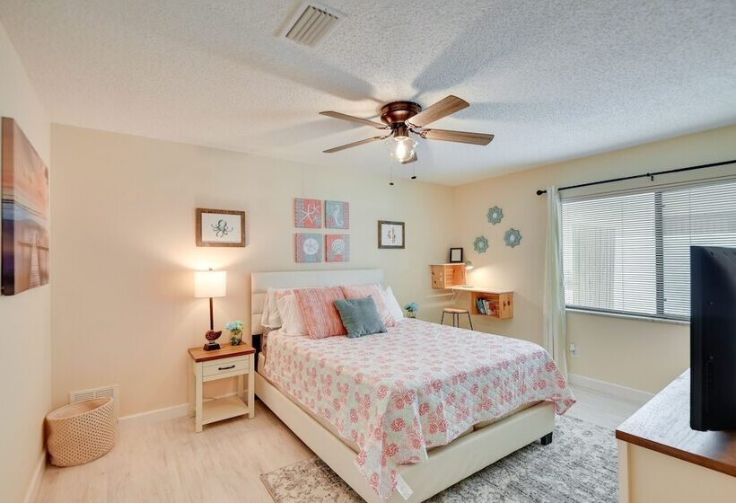 Edgewater Vacation Home W/ Game Room & Pool Access