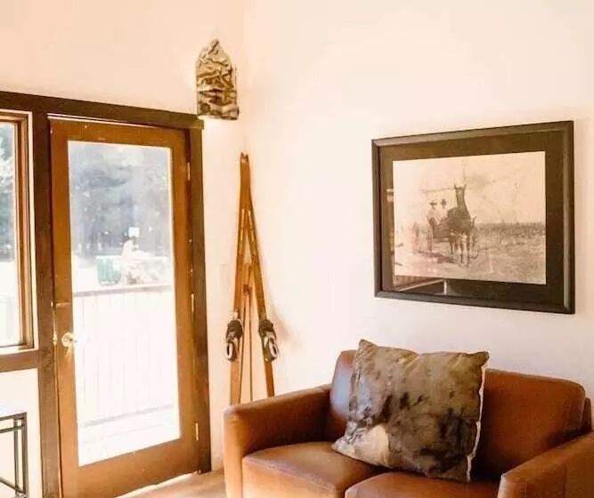 Hotelli Silver Ridge Ranch