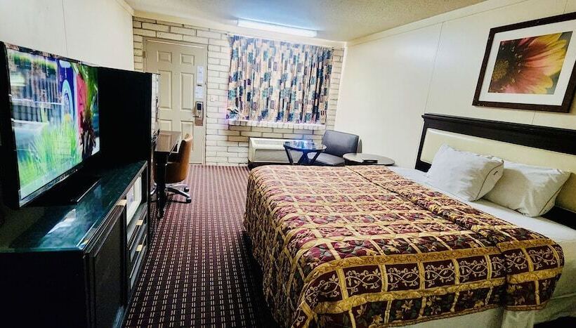 Motel 6 Borger, Tx Boom Town