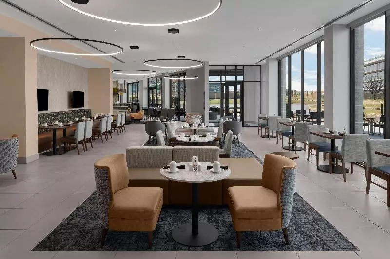 ホテル Hilton Garden Inn Grand Prairie At Epiccentral