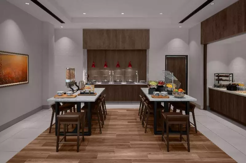 ホテル Hilton Garden Inn Grand Prairie At Epiccentral