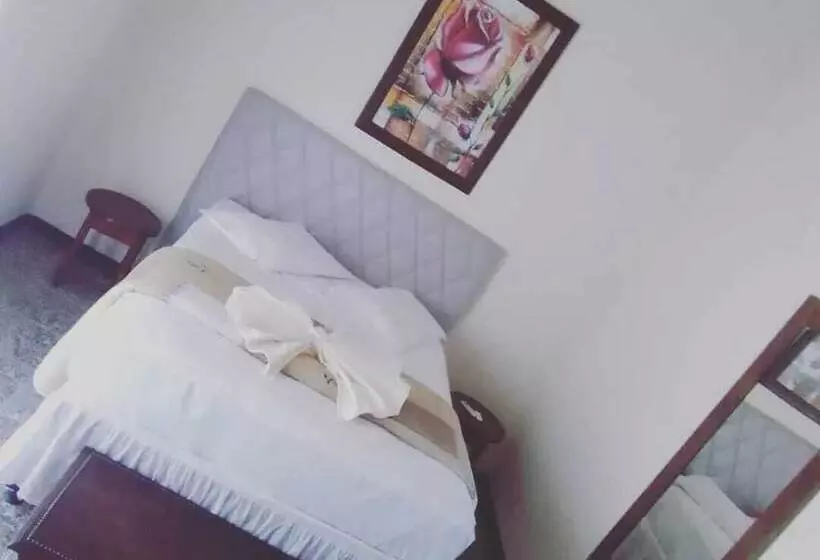 ホテル Pousada Solar De Tamoios