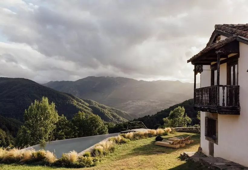 ホテル Solo Palacio