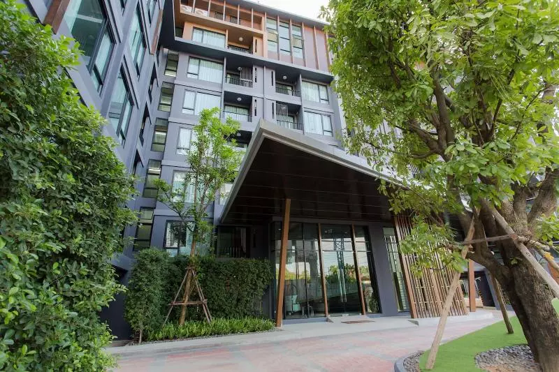 هتل Surin Loft By Holiplanet