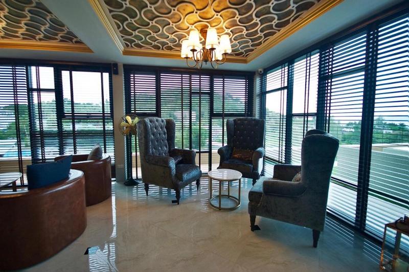 Отель Surin Loft By Holiplanet