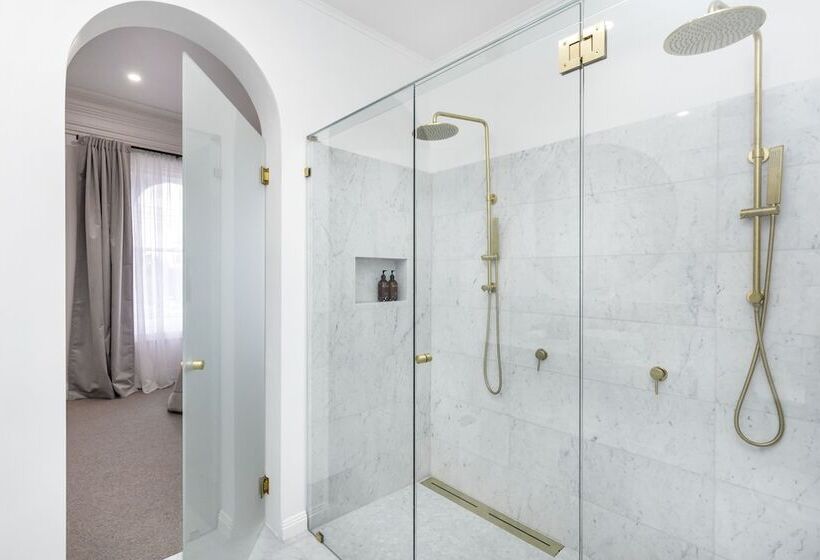 فندق Victoria Hall Apartments