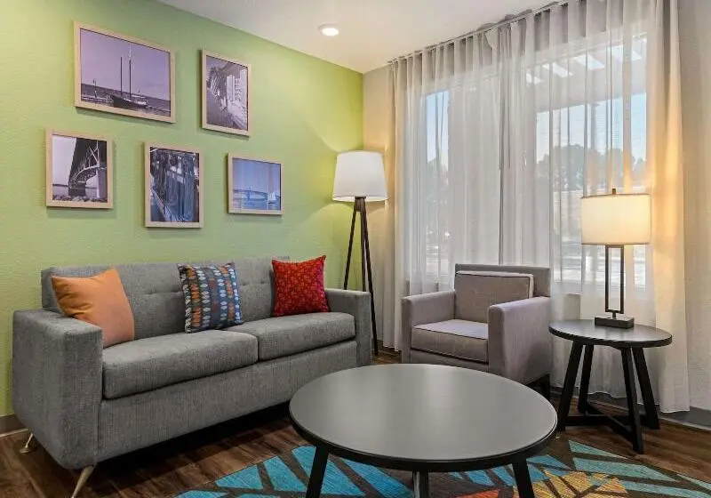 ホテル Woodspring Suites Yorktown Newport News