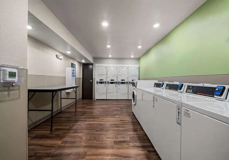 ホテル Woodspring Suites Yorktown Newport News