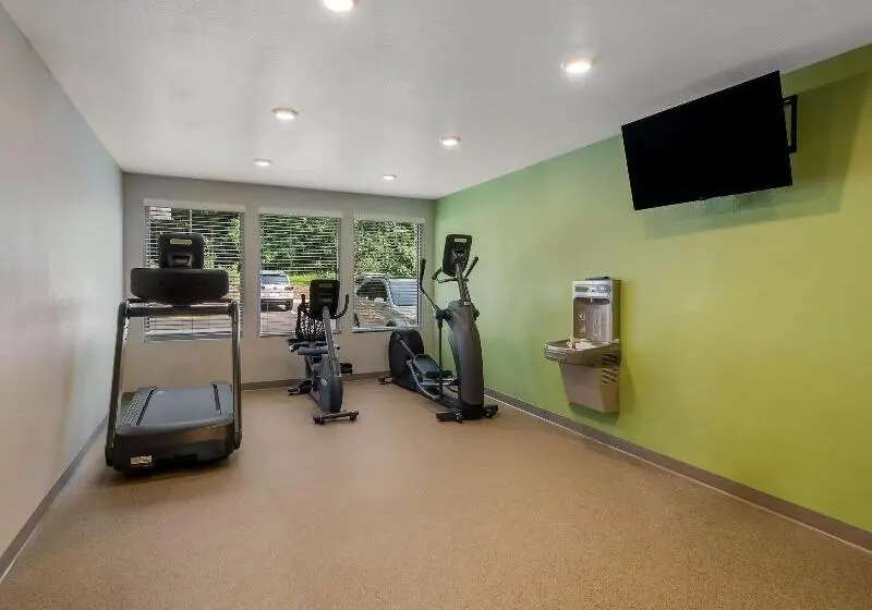 ホテル Woodspring Suites Yorktown Newport News