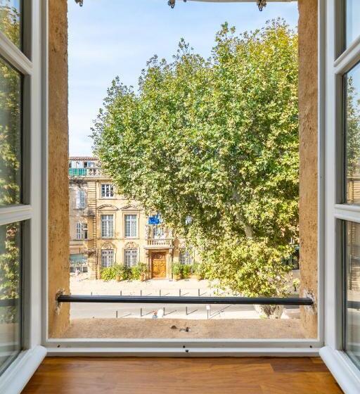 La Réserve De Salon De Provence