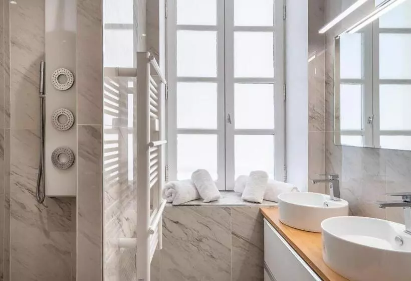 La Réserve De Salon De Provence