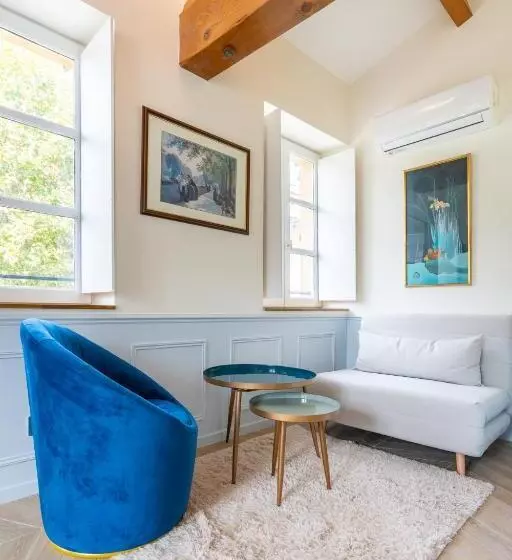 La Réserve De Salon De Provence