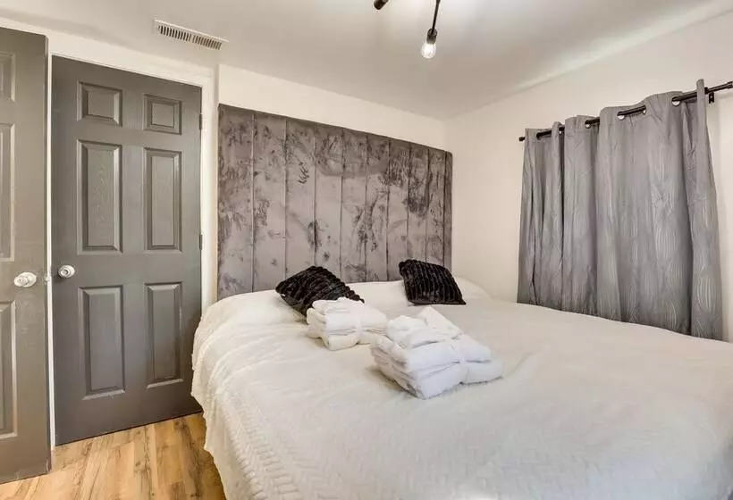 Modern Northfield Cottage W/ Yard!