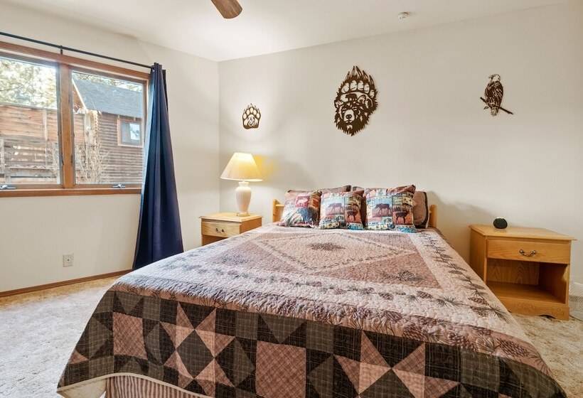 North Shore Lakefront