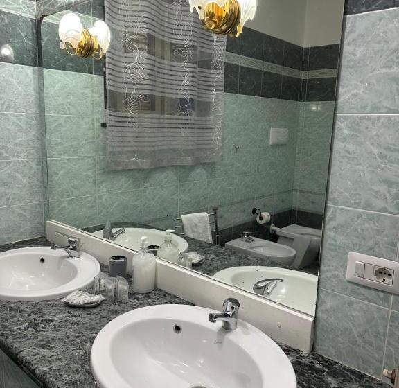 پانسیون A Due Passi Dal Mare