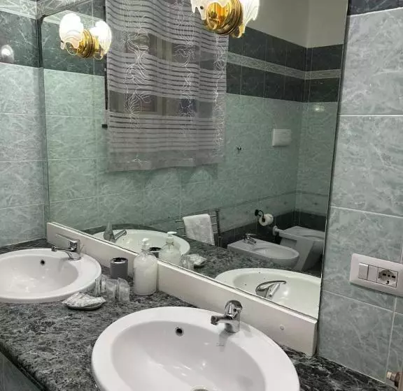 پانسیون A Due Passi Dal Mare