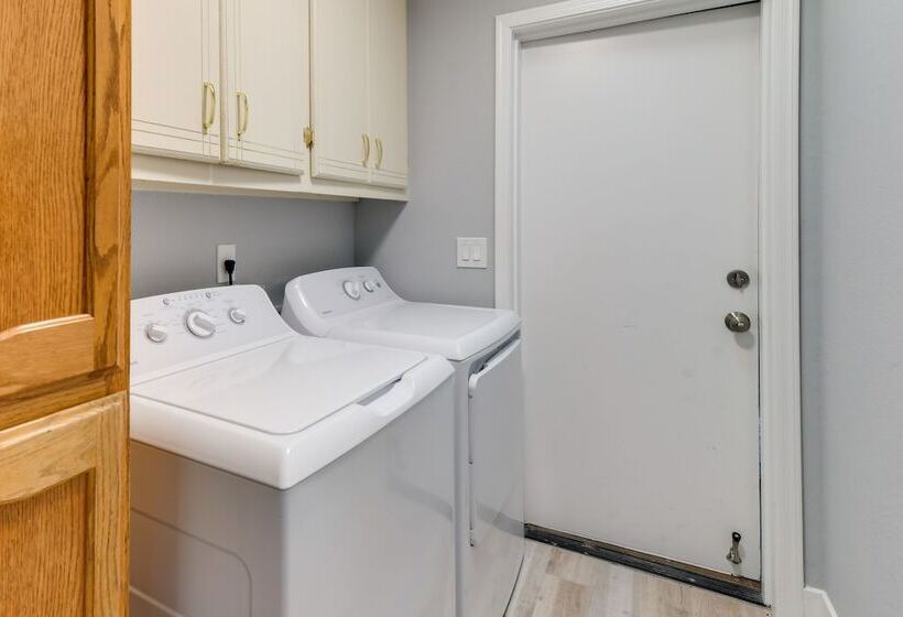 Pet Friendly Mesa Vacation Home W/ Furnished Patio