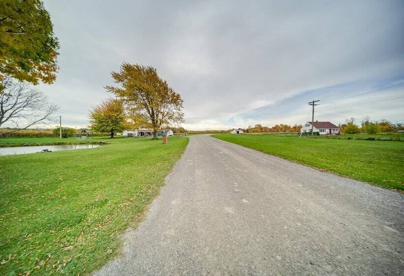 Quaint Ripley Retreat 5 Mi To Ripley Beach!