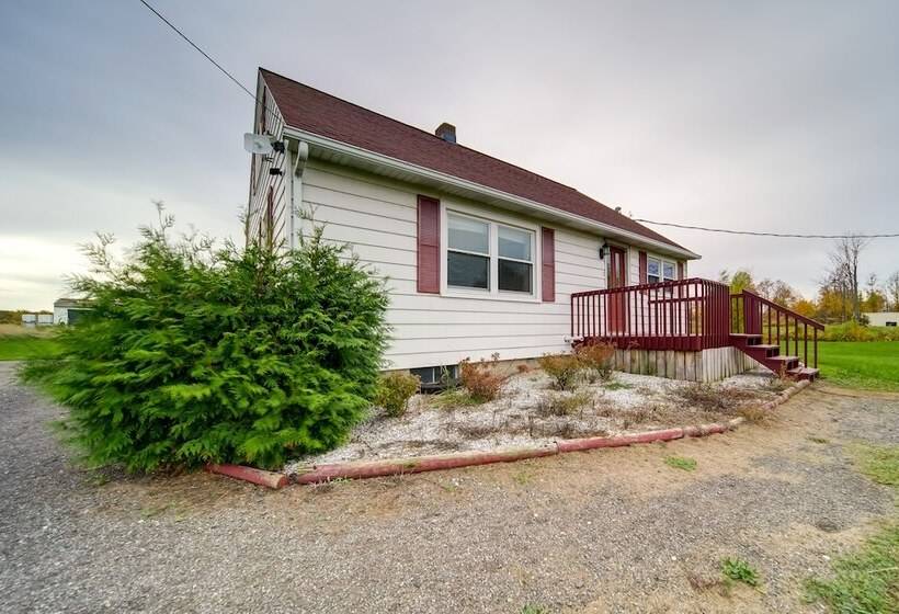 Quaint Ripley Retreat 5 Mi To Ripley Beach!