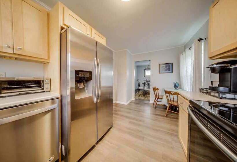 Quaint Ripley Retreat 5 Mi To Ripley Beach!