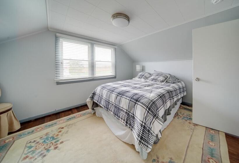 Quaint Ripley Retreat 5 Mi To Ripley Beach!