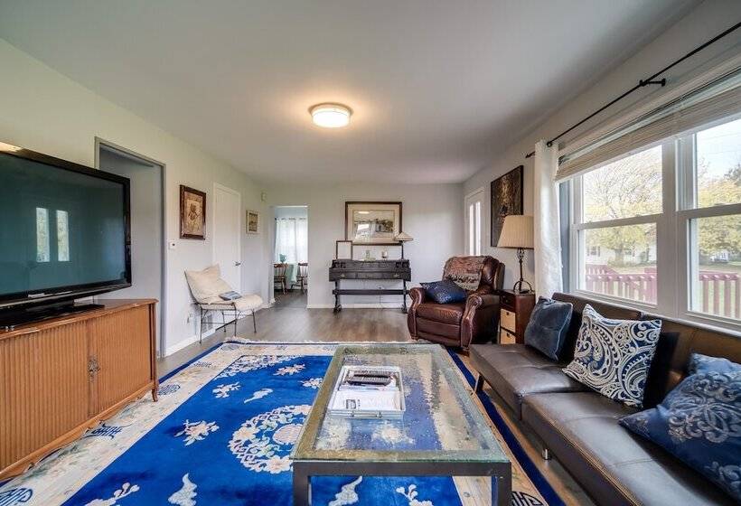 Quaint Ripley Retreat 5 Mi To Ripley Beach!