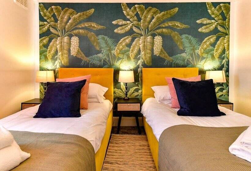 레지던스 Stunning 3 Bed House In Cardiff With Free Parking!