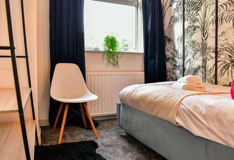 레지던스 Stunning 3 Bed House In Cardiff With Free Parking!