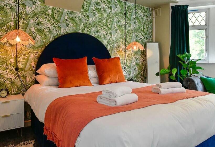 레지던스 Stunning 3 Bed House In Cardiff With Free Parking!