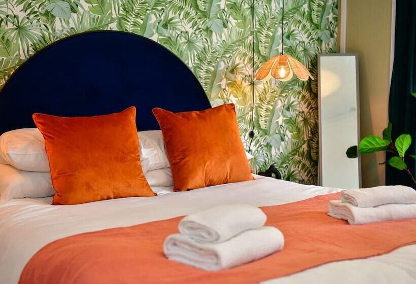 레지던스 Stunning 3 Bed House In Cardiff With Free Parking!