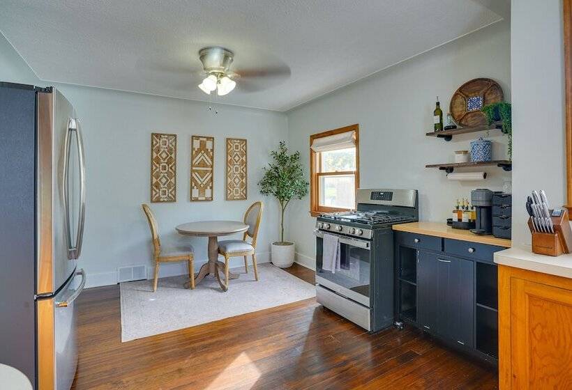 Richfield Retreat W/ Fire Pit, Gas Grill & Yard!